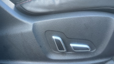 MG Hs 1.5 T-GDI PHEV Exclusive 5dr Auto Hatchback